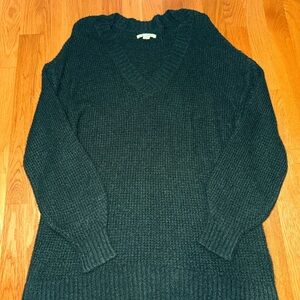 Lightweight v neck sweater
